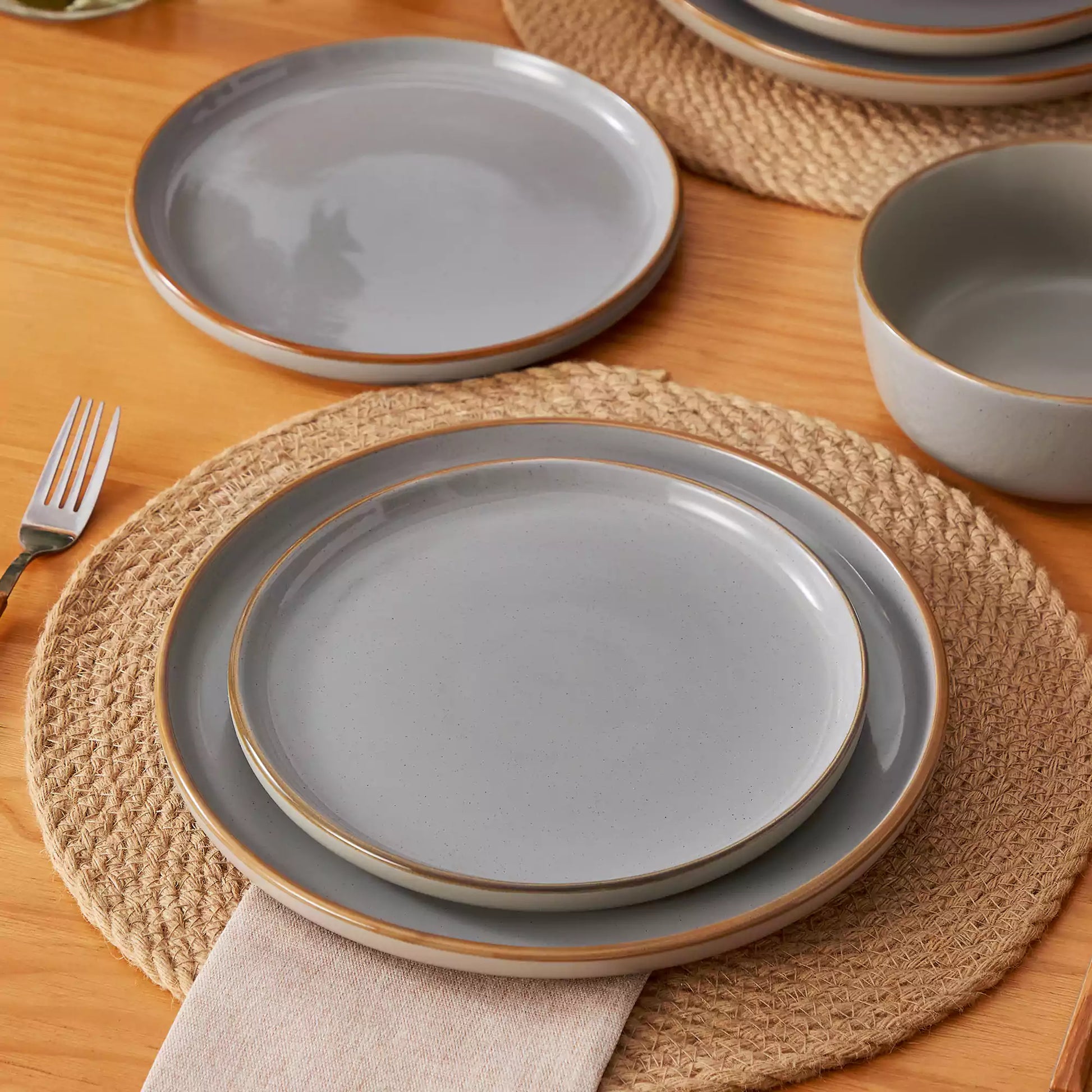 Reno 12 Piece Dinnerware Set