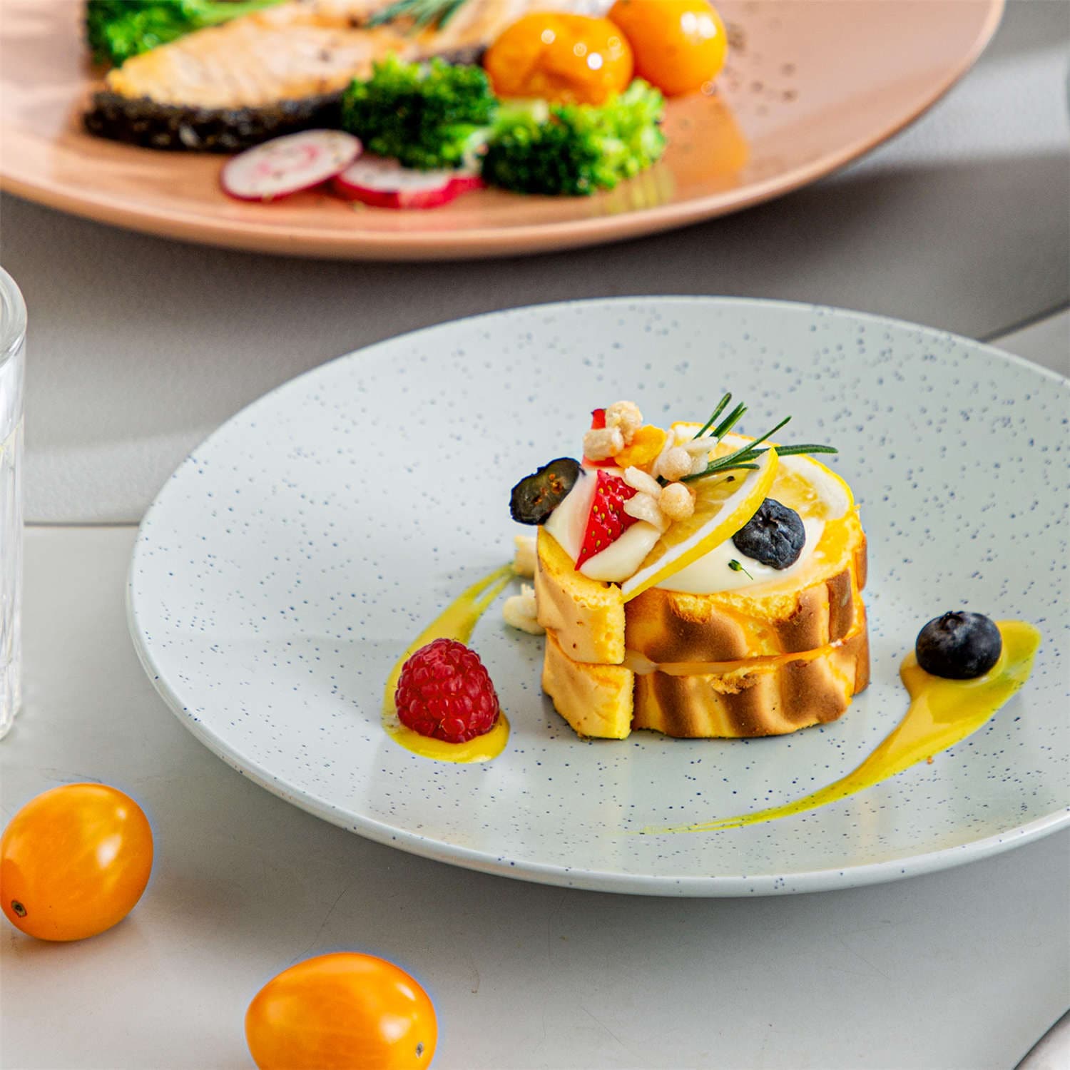 Sabine 16 Piece Dinnerware Set