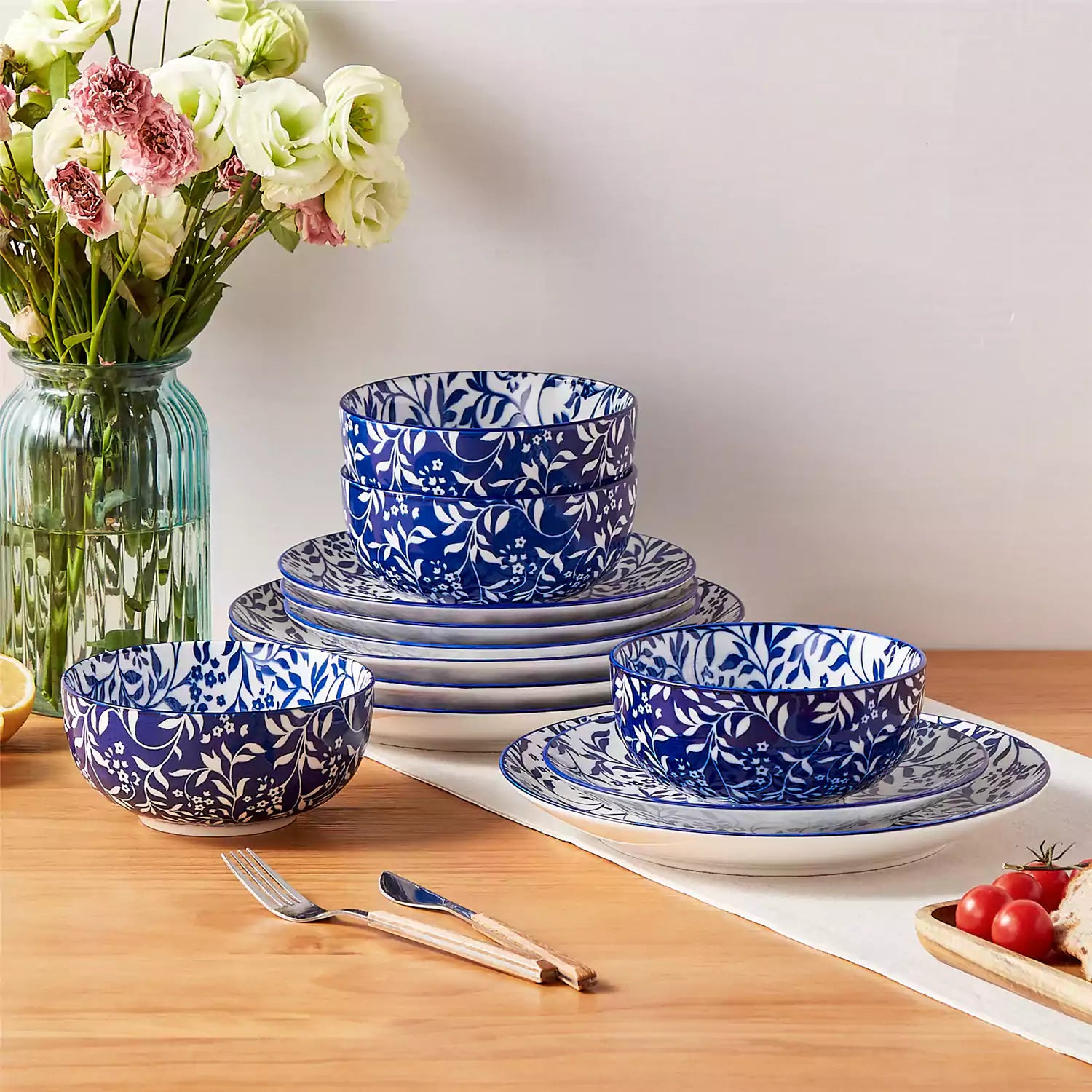 Selene 12 Piece Dinnerware Set