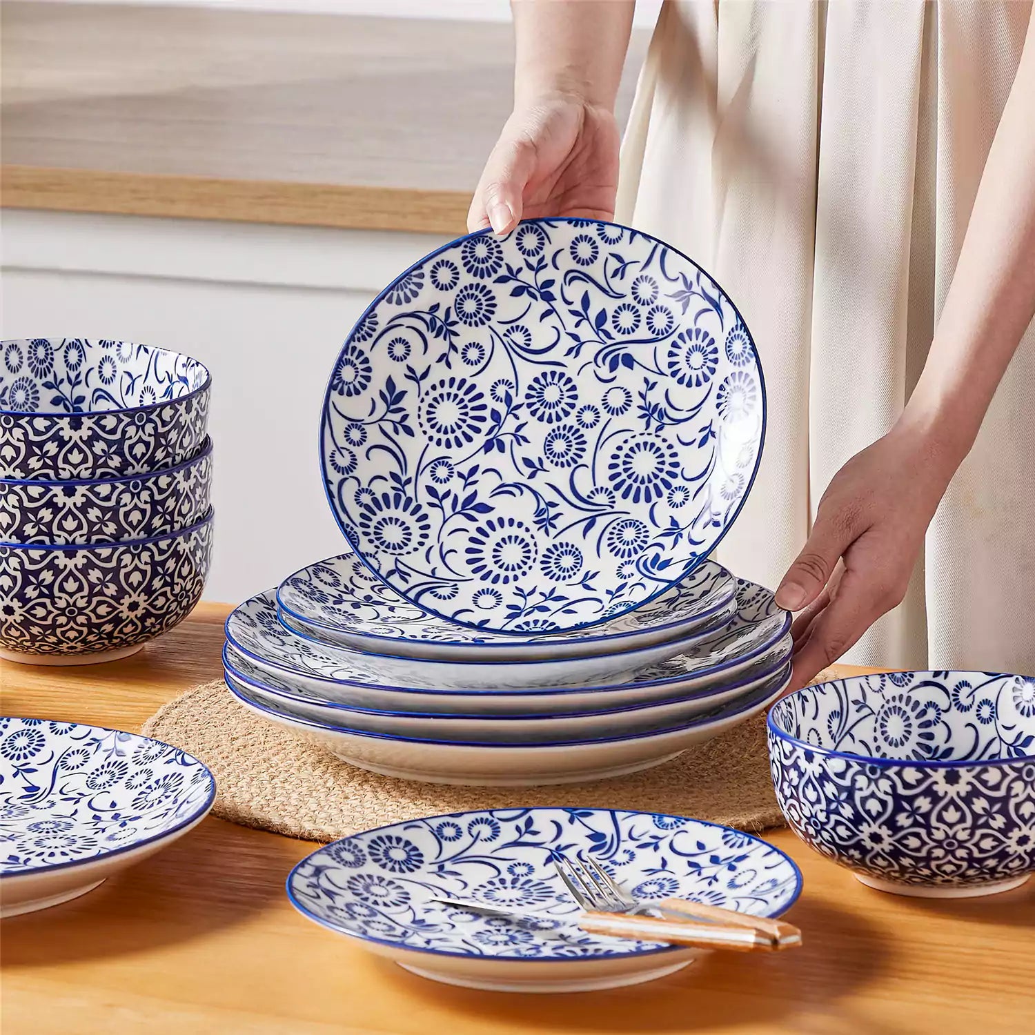 Selene 12 Piece Dinnerware Set