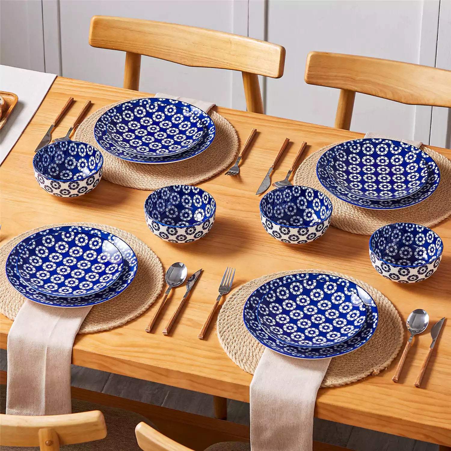 Selene 12 Piece Dinnerware Set