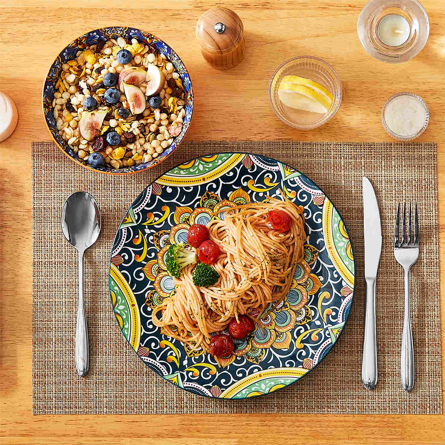 Simi 18 Piece Dinnerware Set