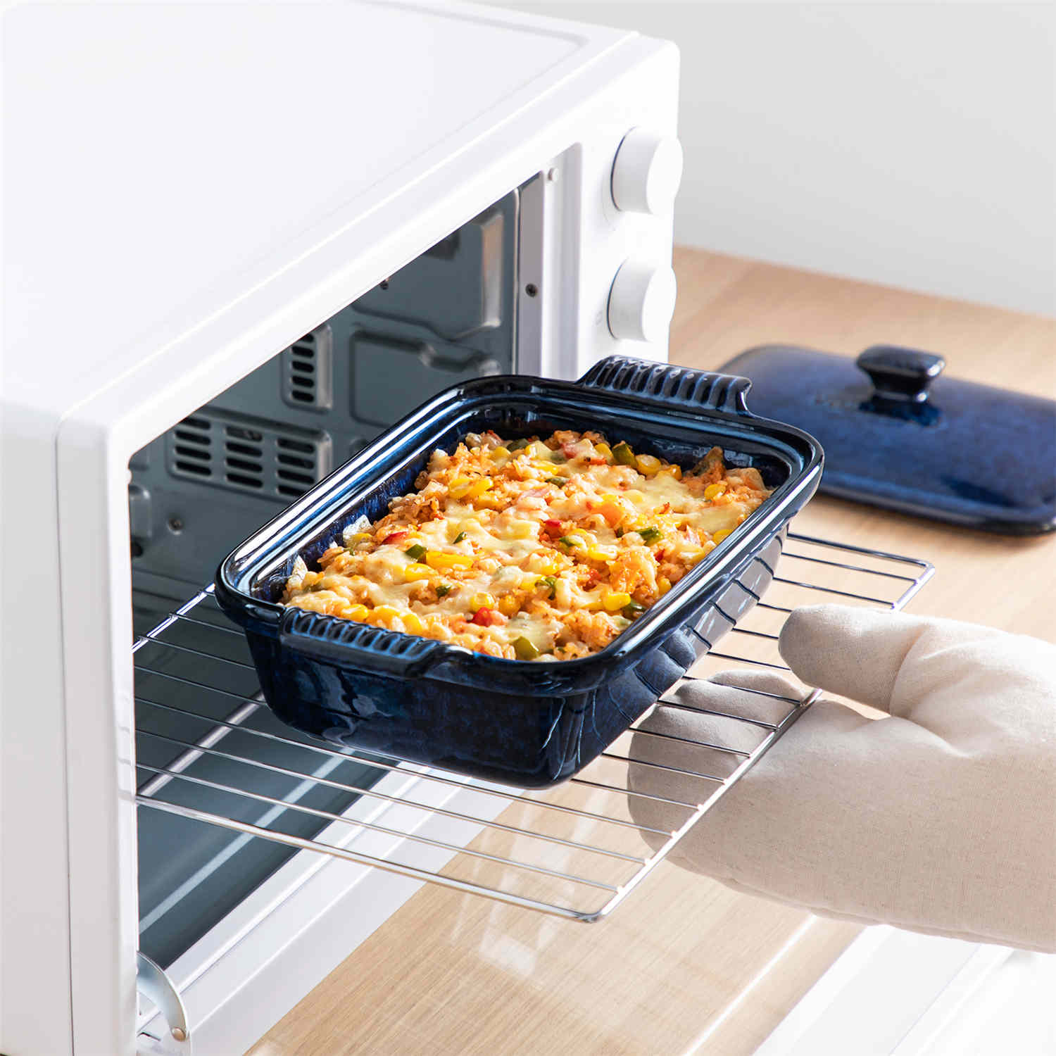 Starry Casserole With Lid 1.9QT