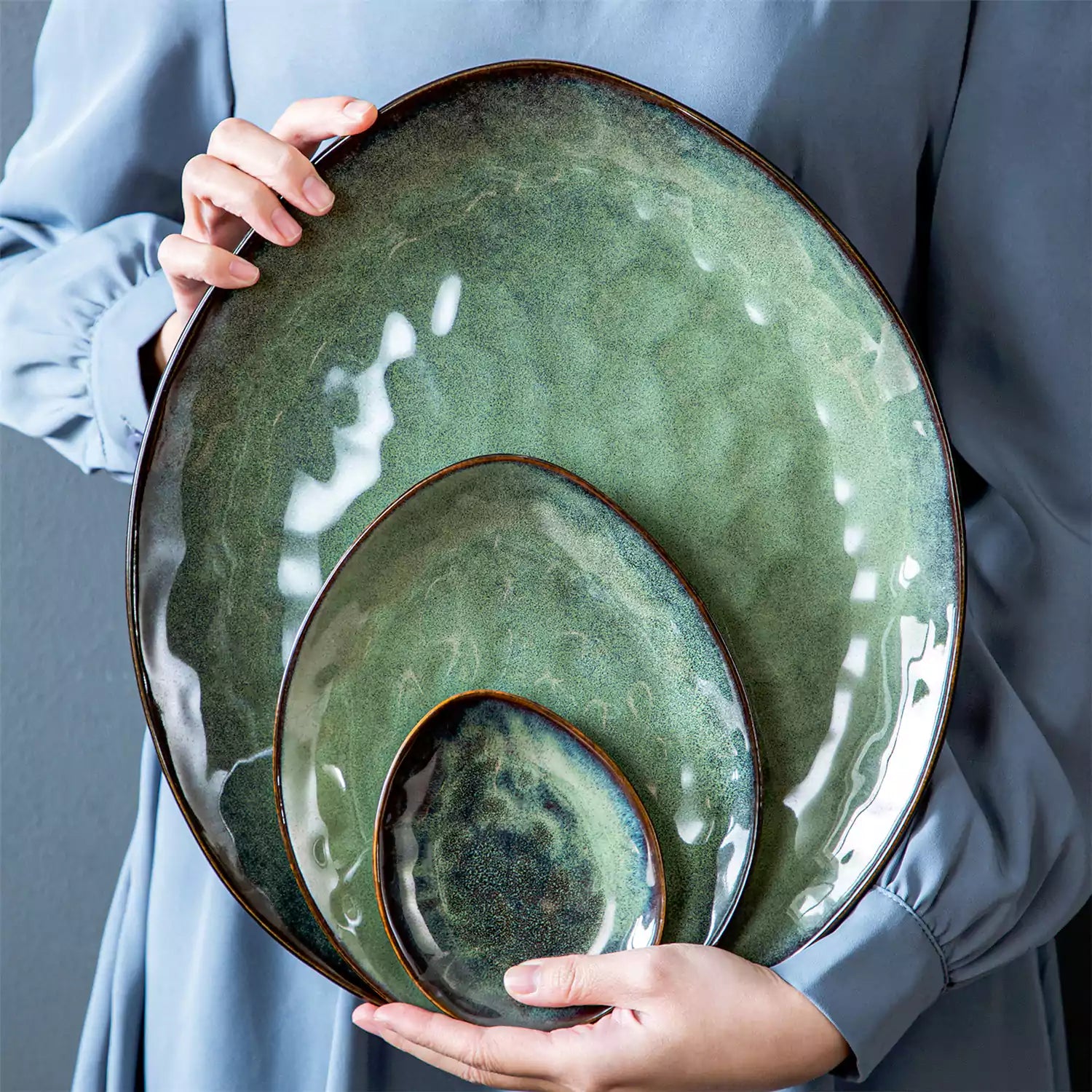 Starry 11 Piece Dinnerware Set