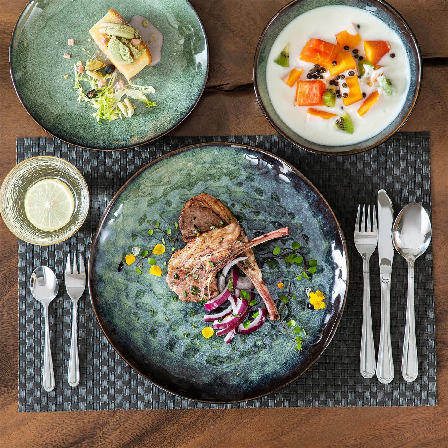 Starry 12 Piece Dinnerware Set