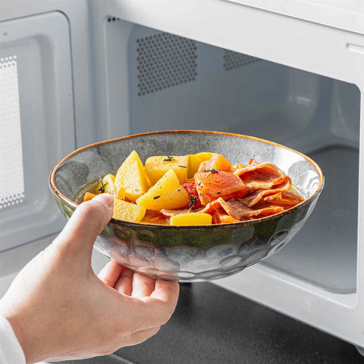 Starry 12 Piece Dinnerware Set