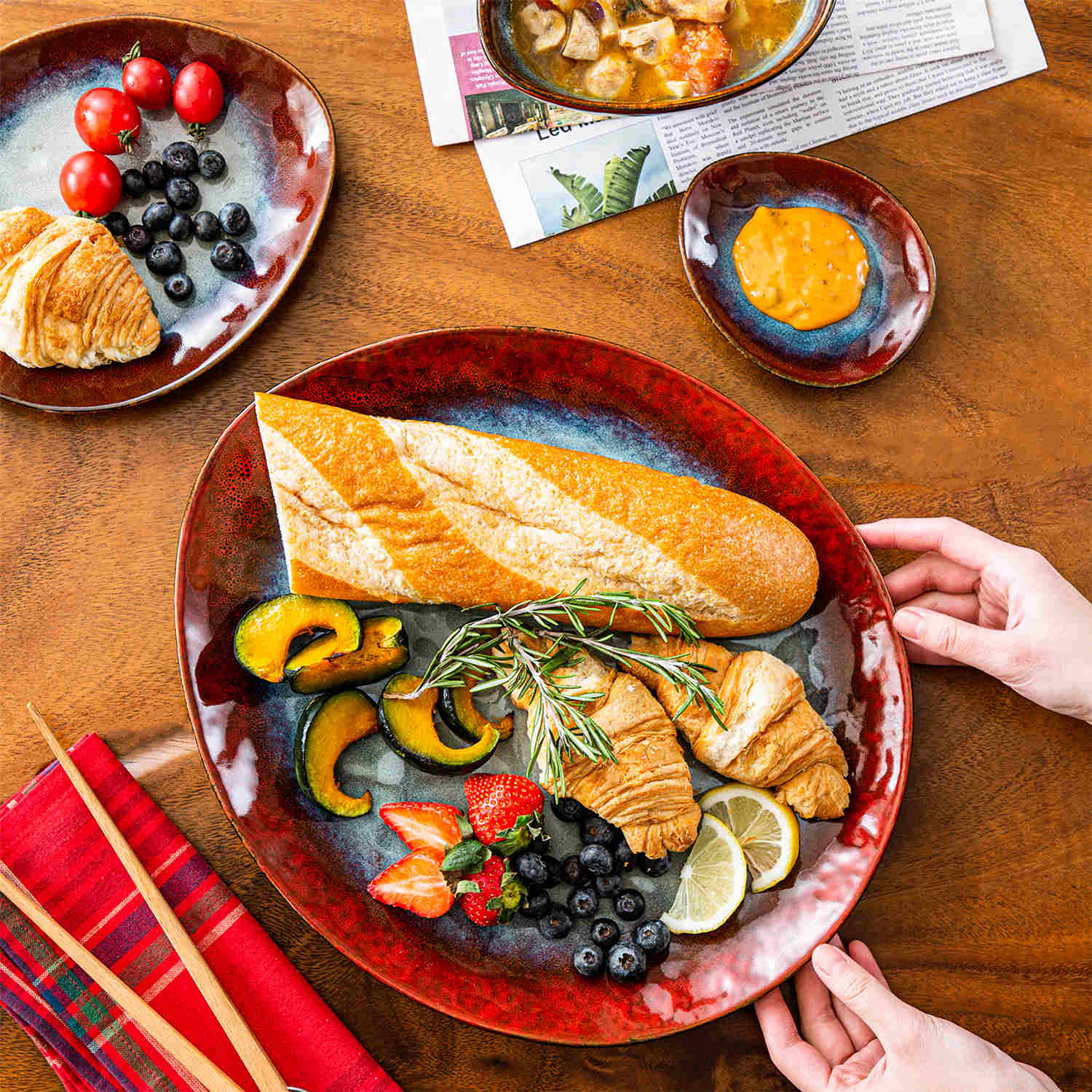 Starry 11 Piece Dinnerware Set