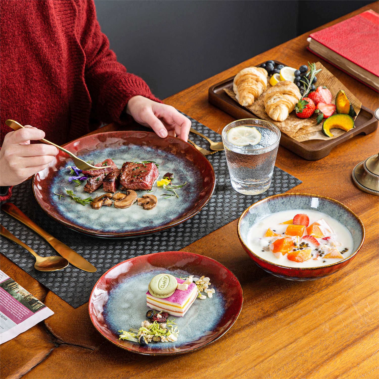 Starry 12 Piece Dinnerware Set