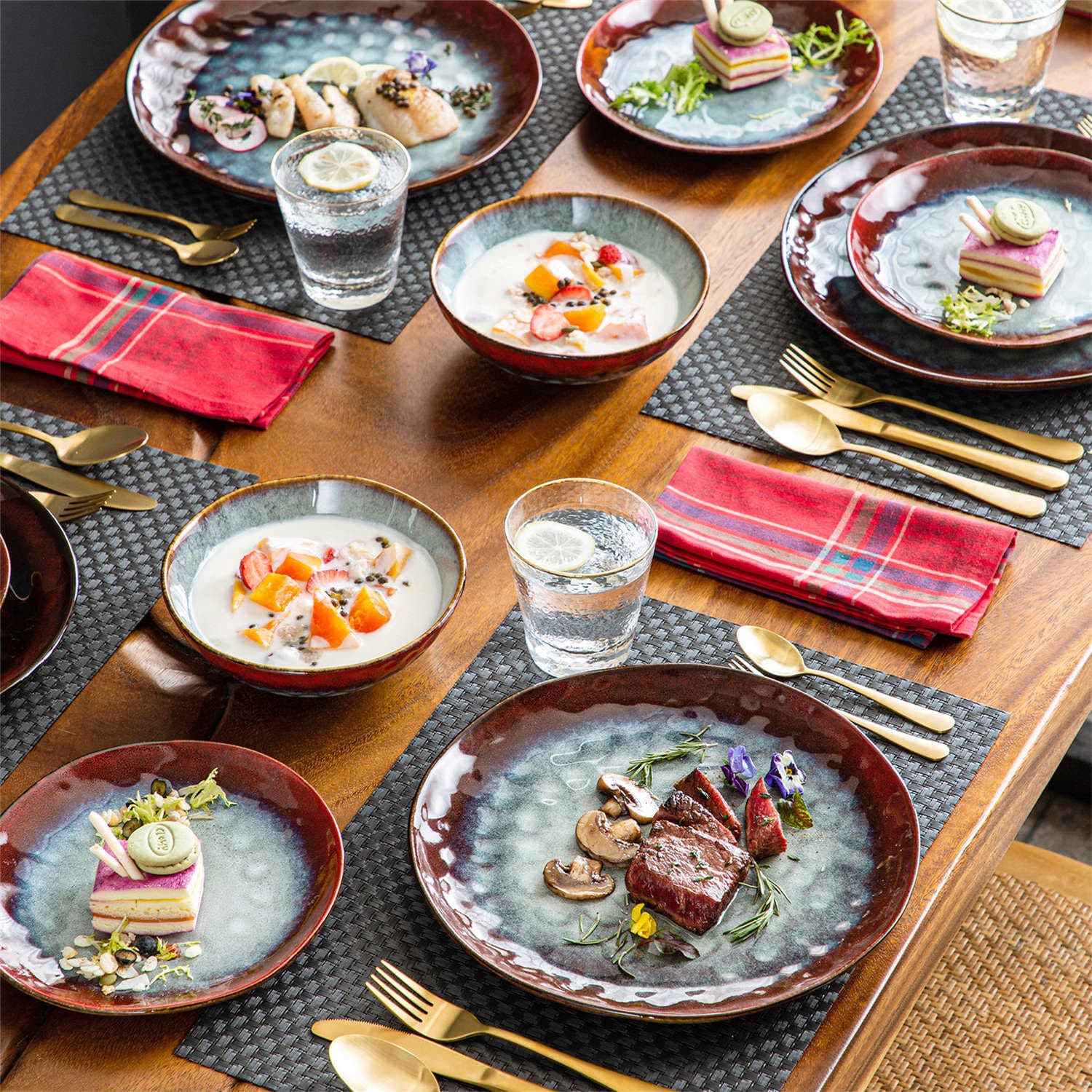 Starry 12 Piece Dinnerware Set