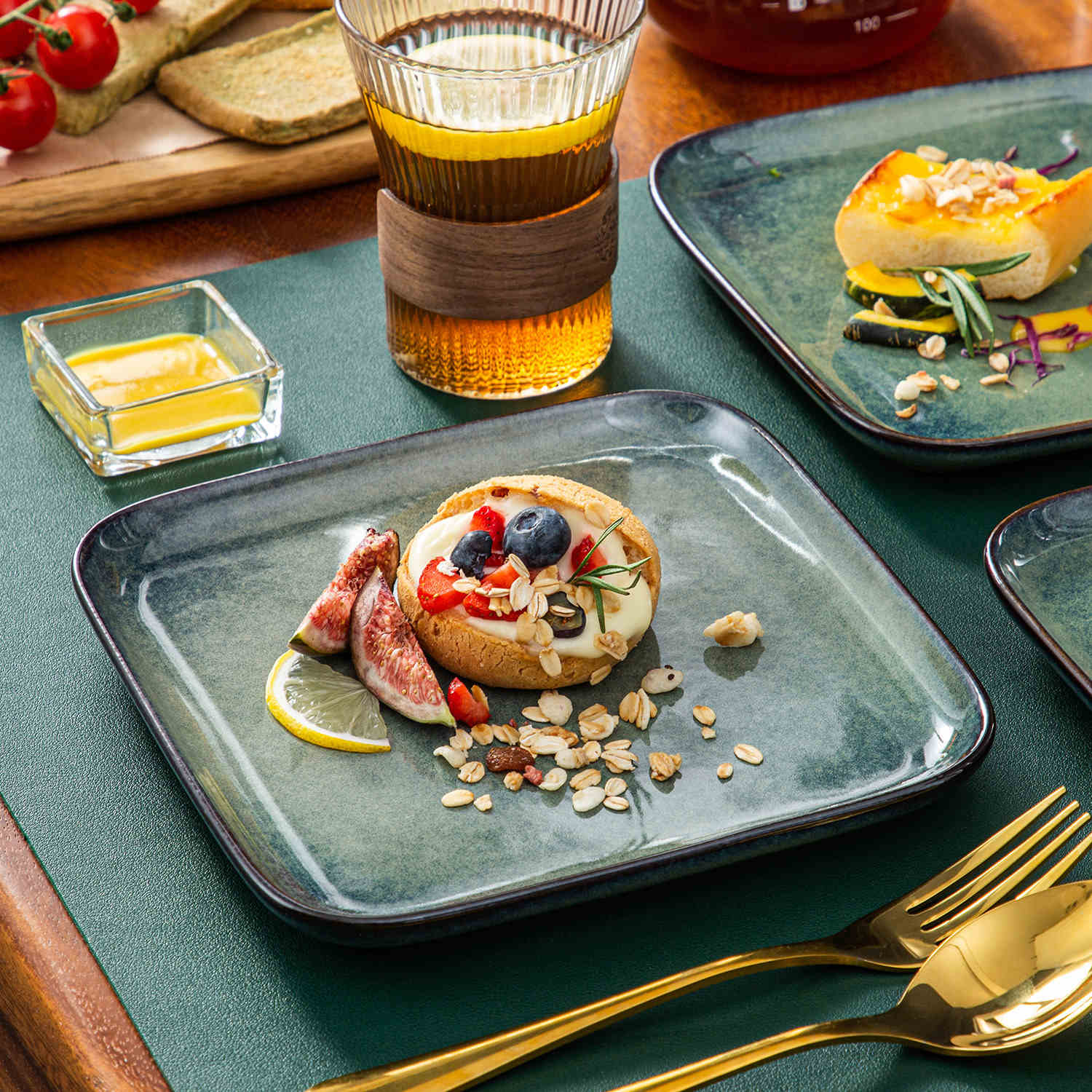 Stern Salad Plates Set of 4