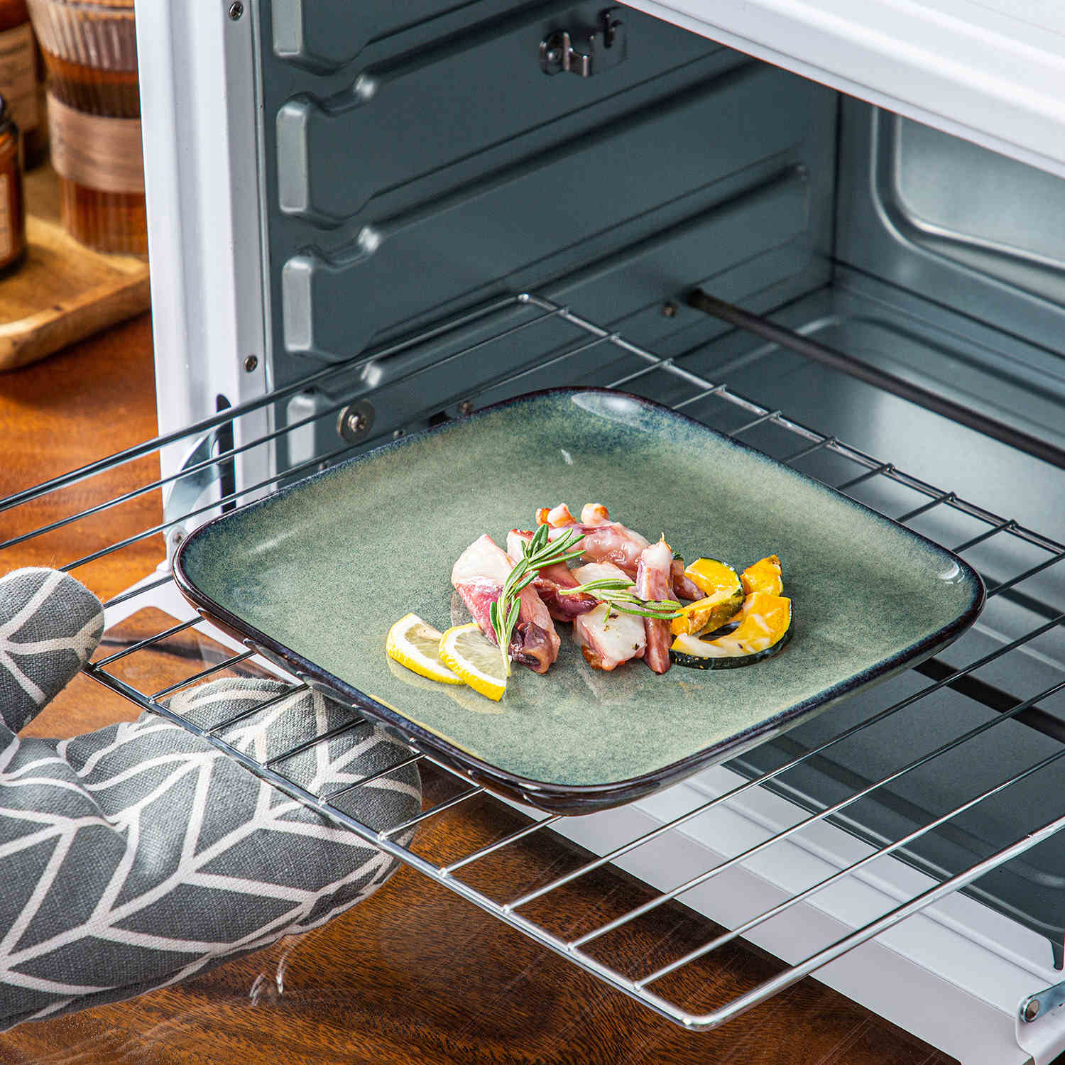 Stern Salad Plates Set of 4