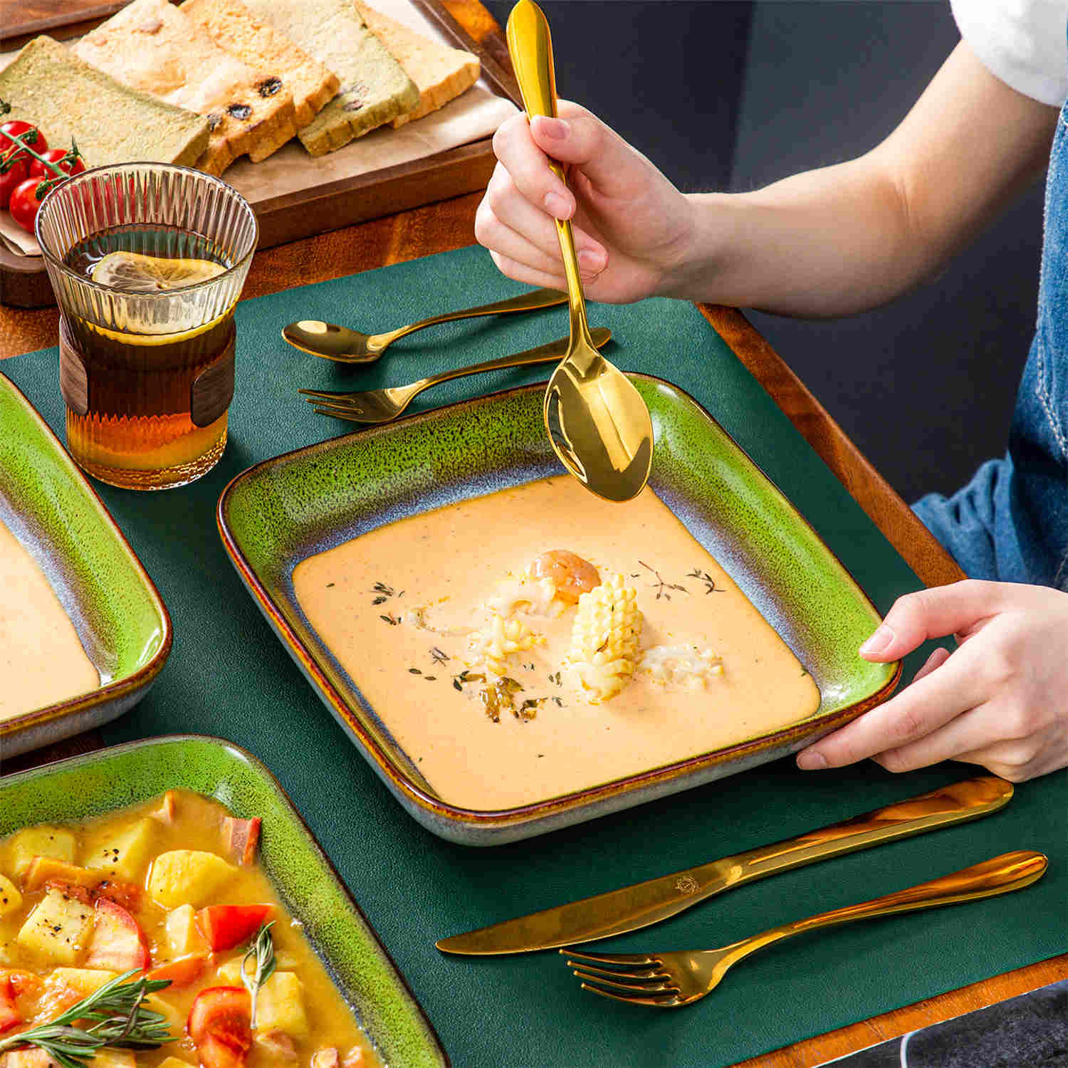 Stern Soup Plates Set of 4