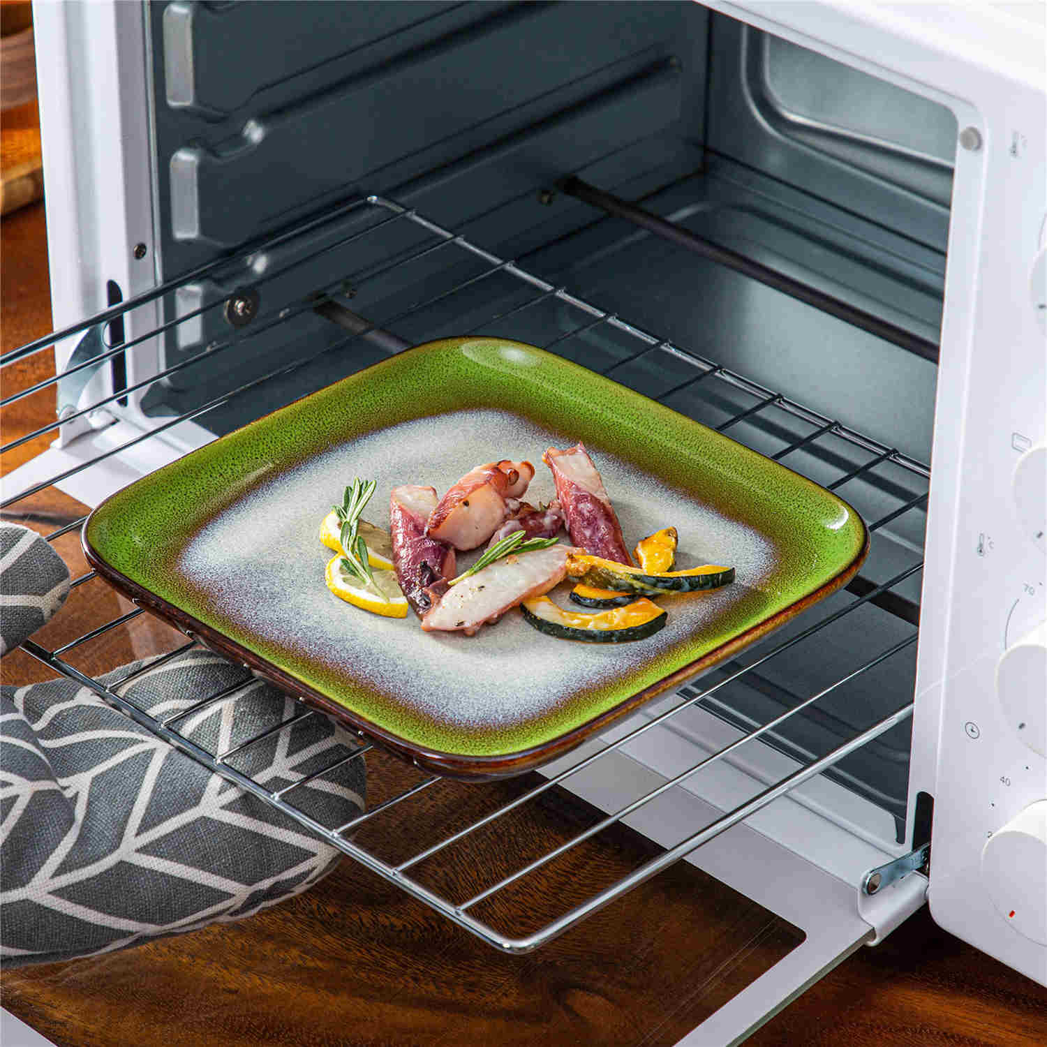 Stern Salad Plates Set of 4