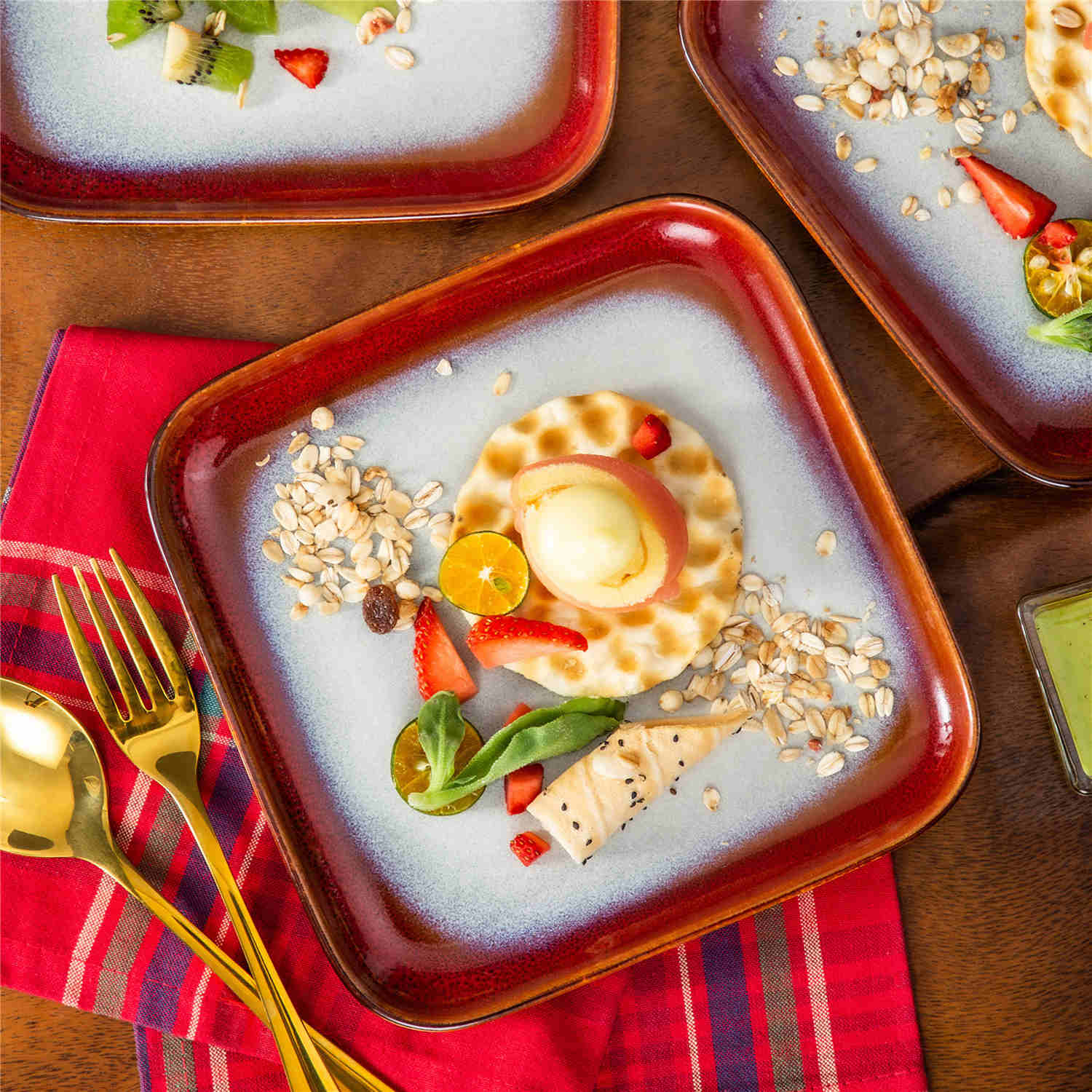 Stern Salad Plates Set of 4