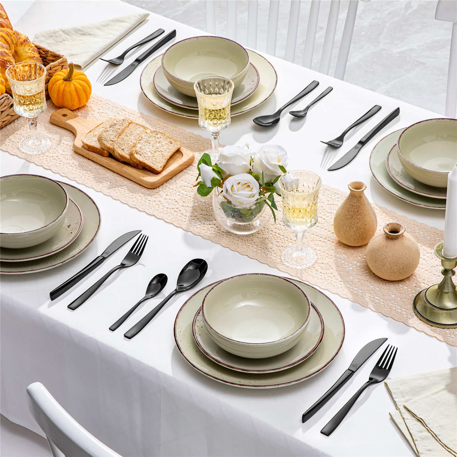 24 Piece Flatware Set Squared Tip Service for 6