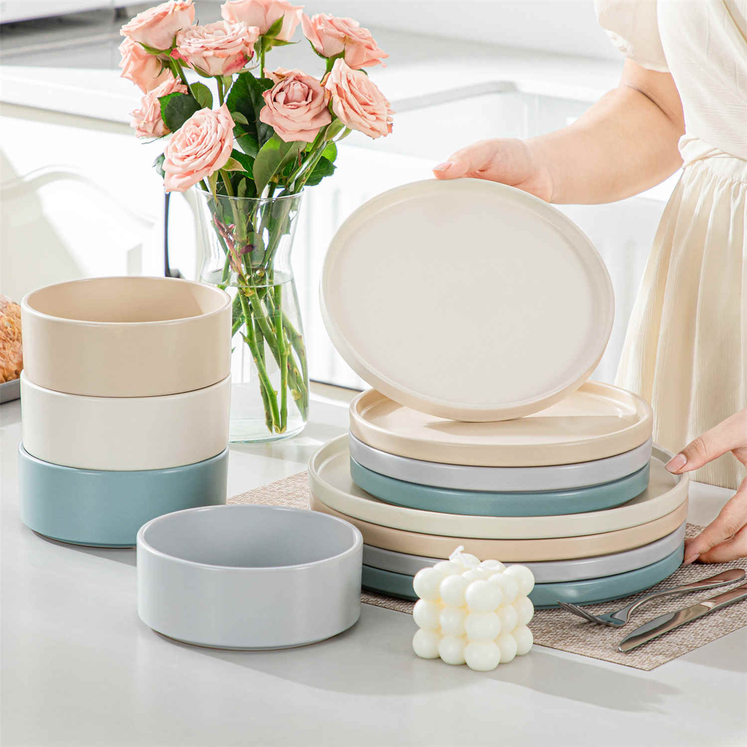 Venus 12 Piece Semi-Matte Dinnerware Set