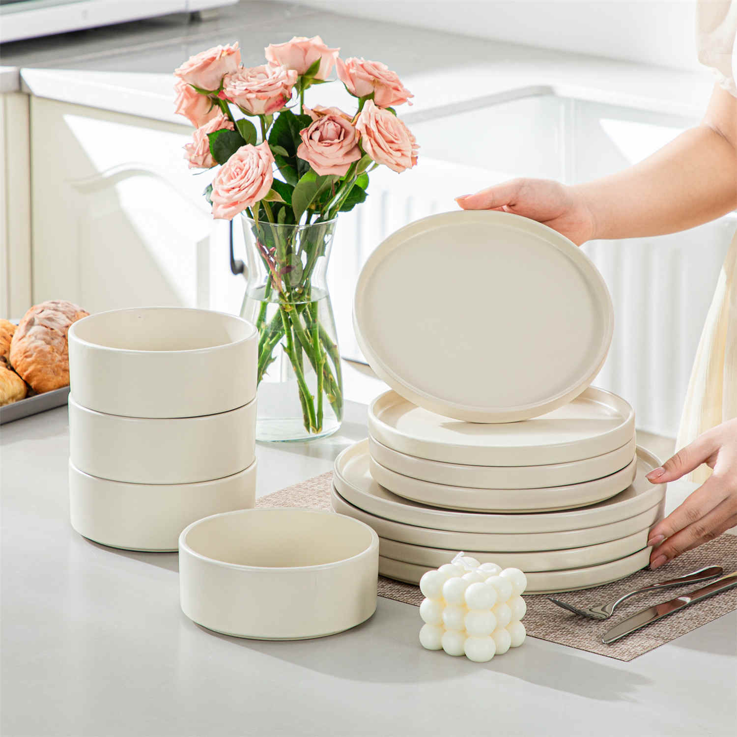 Venus 12 Piece Semi-Matte Dinnerware Set