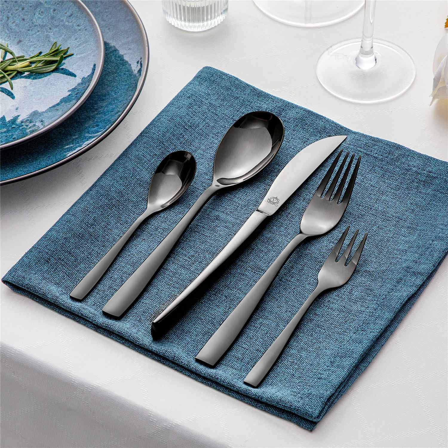 30 Piece Flatware Set Squared Tip Service for 6