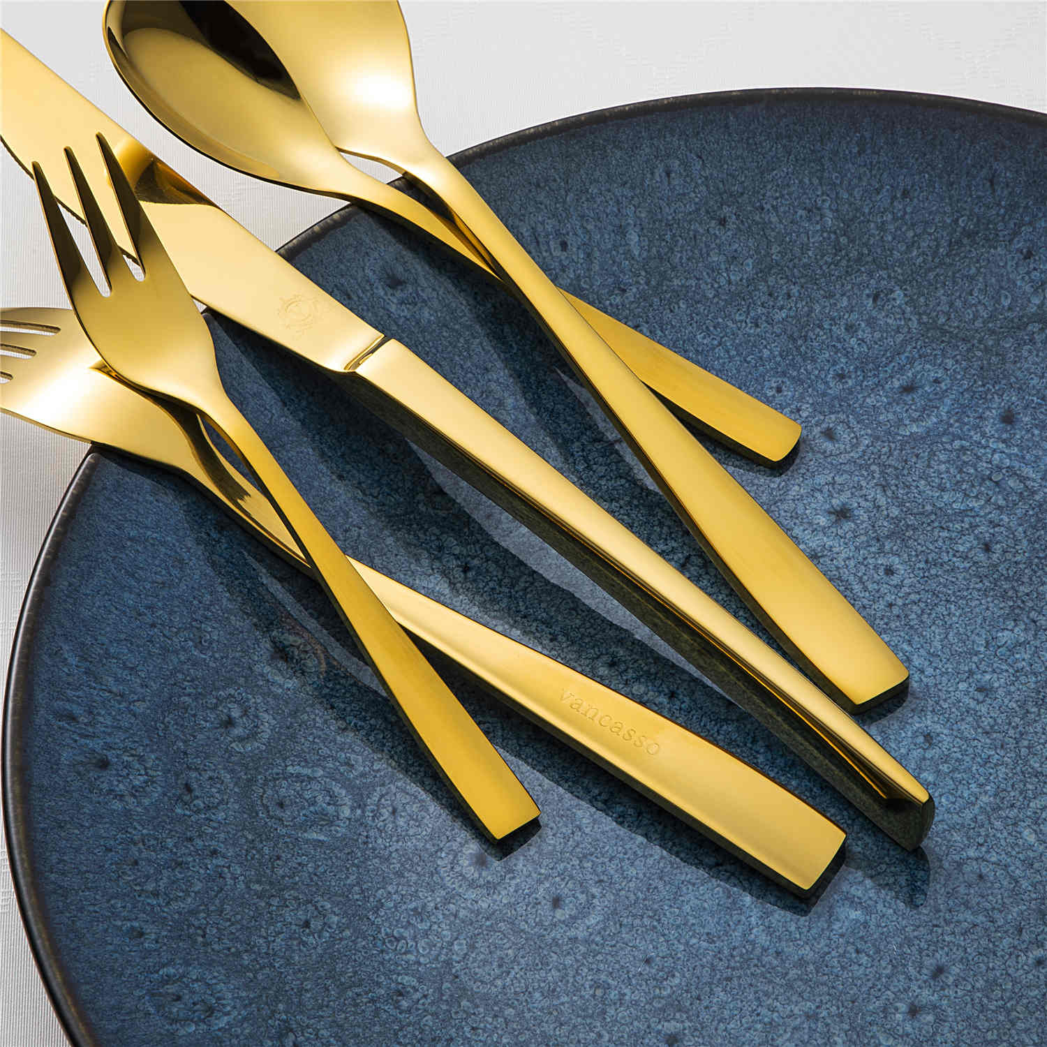 30 Piece Flatware Set Squared Tip Service for 6