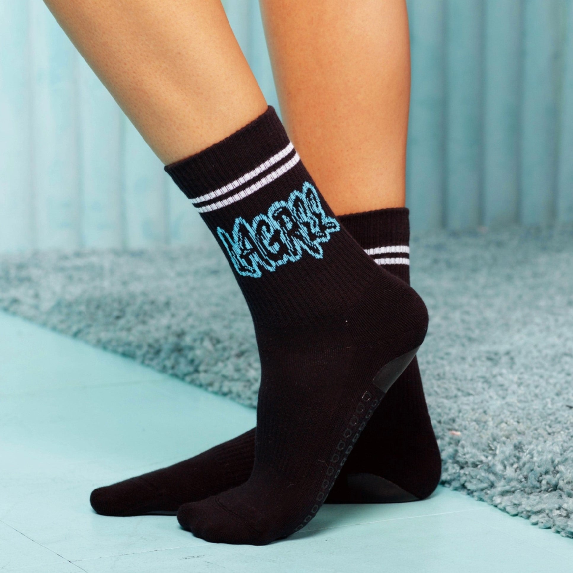 Graffiti - Crew Grip Socks (Barre / Pilates)