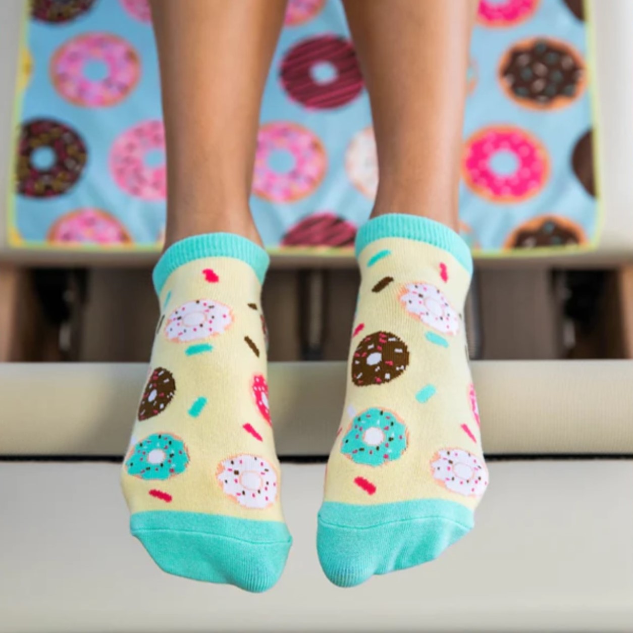 Grippy Socks - Donuts (Barre / Pilates)