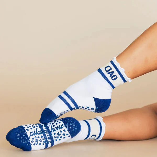 Amore Shorty Crew - Crew Grip Sock (Barre / Pilates)