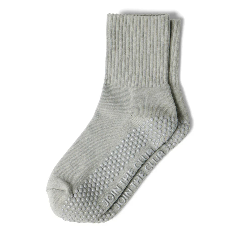 Essential Crew Grip Socks (Barre / Pilates)