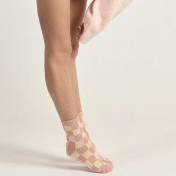 Checkered Crew Grip Socks (Barre / Pilates)
