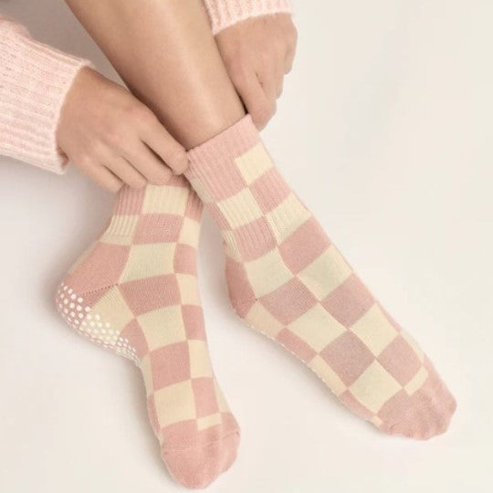 Checkered Crew Grip Socks (Barre / Pilates)