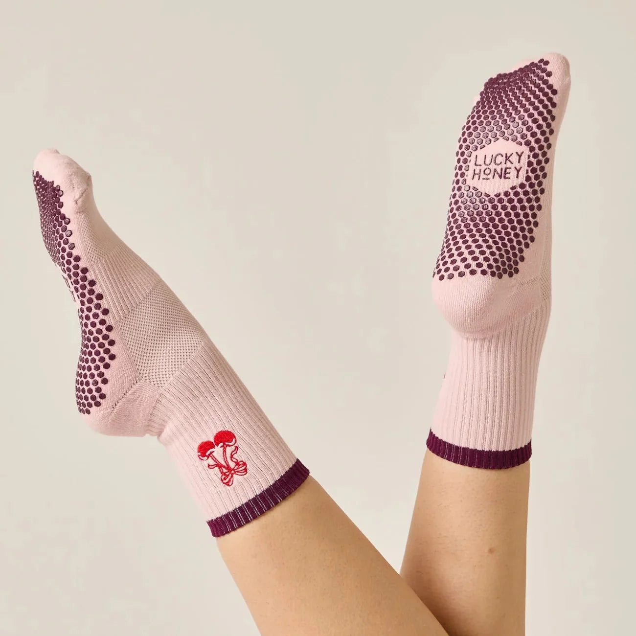 The Cherry Crew Grip Sock - Pink (Barre/Pilates)