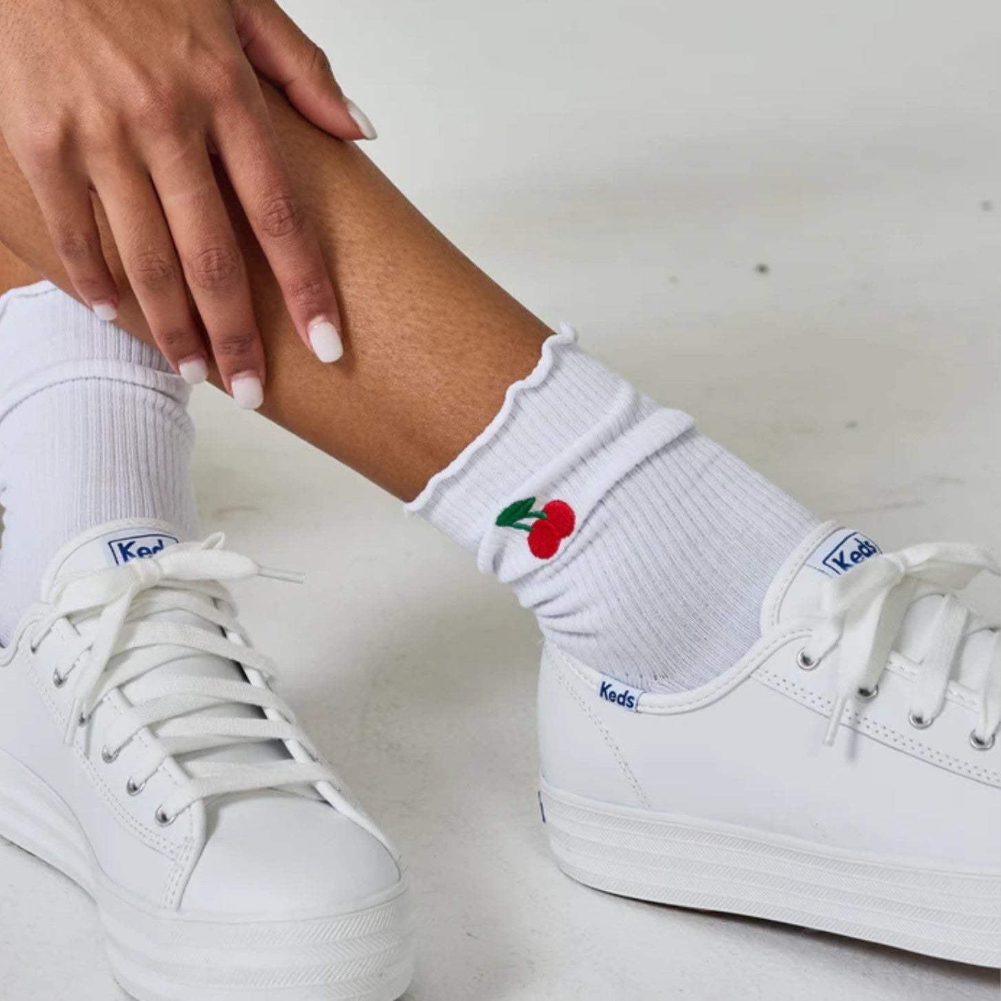 The Cherry Ruffle Crew Sock (No Grip)