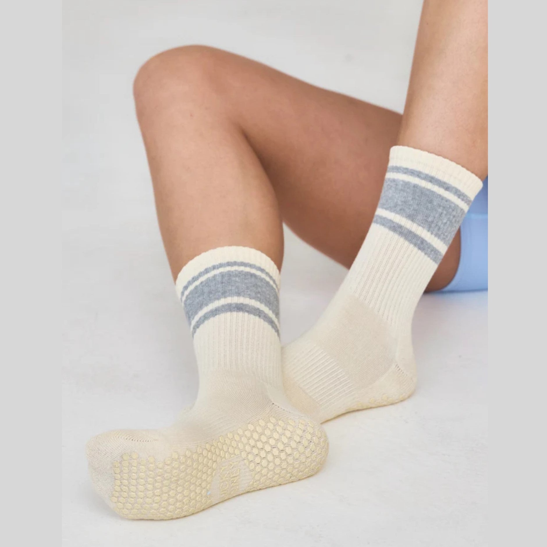 The Crew Grip Socks (Barre/Pilates)