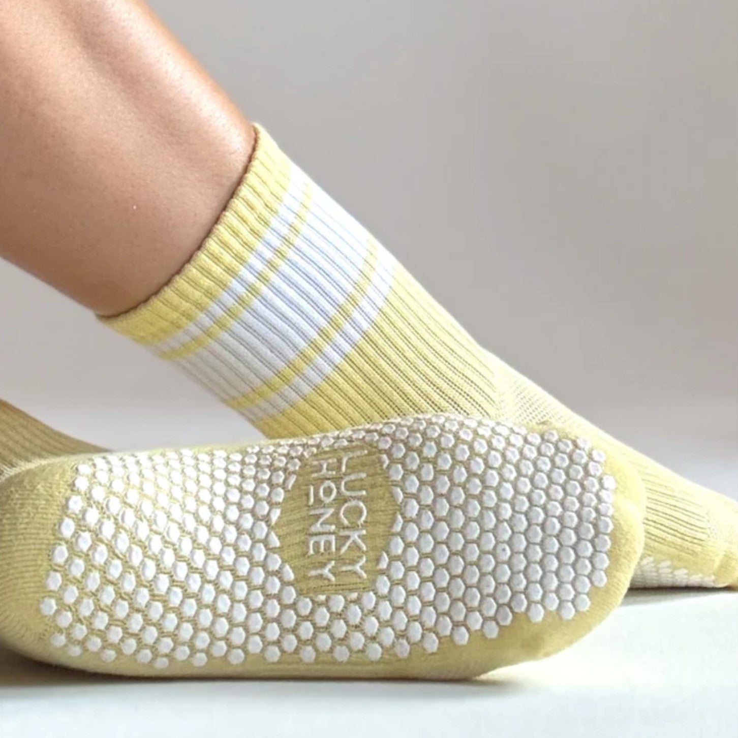 The Crew Grip Socks (Barre/Pilates)