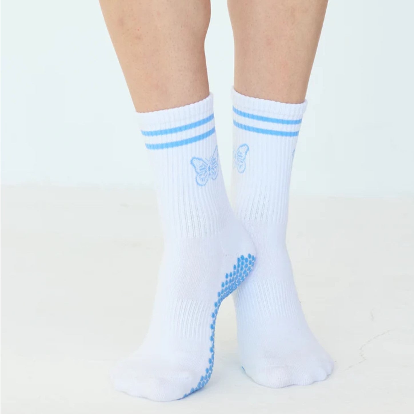 The Emmie Butterfly Grip Socks (Barre/Pilates)