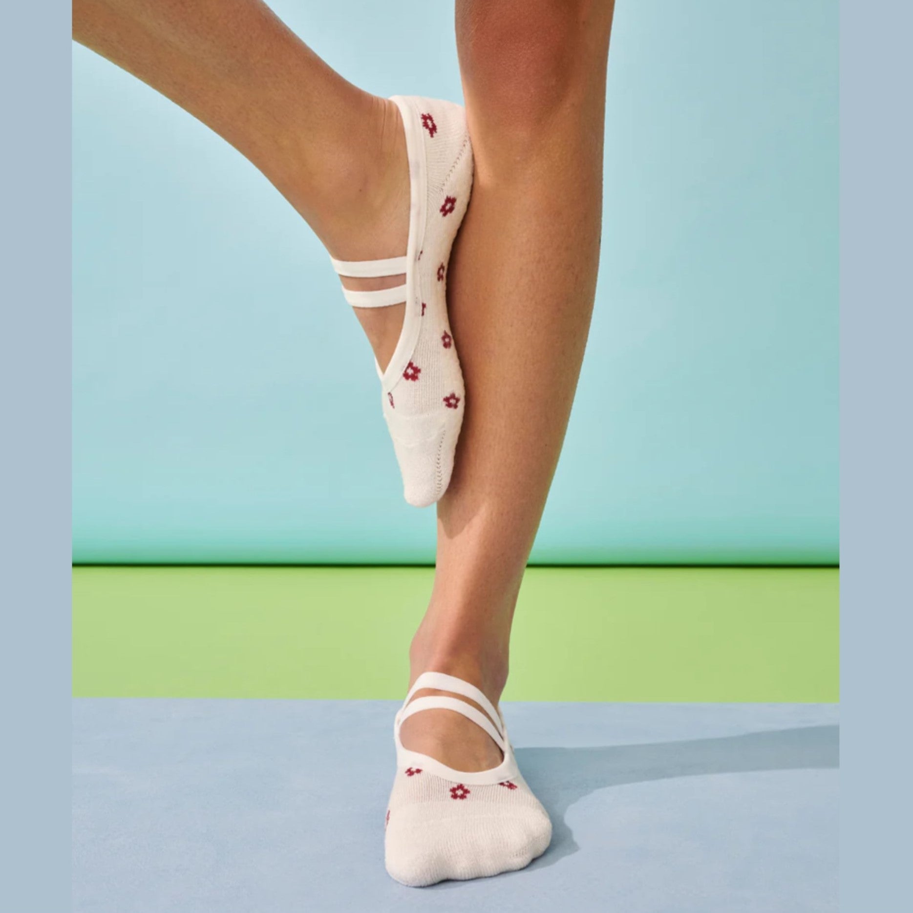 Ballet Grip Socks - Petite Bloom (Barre / Pilates)