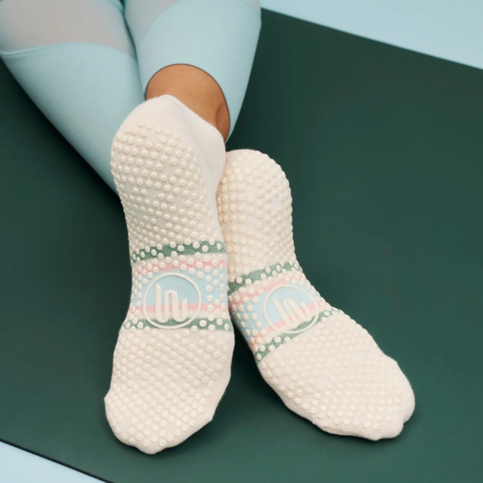 Classic Low Rise Grip Socks - Fleur Stripes (Barre / Pilates)