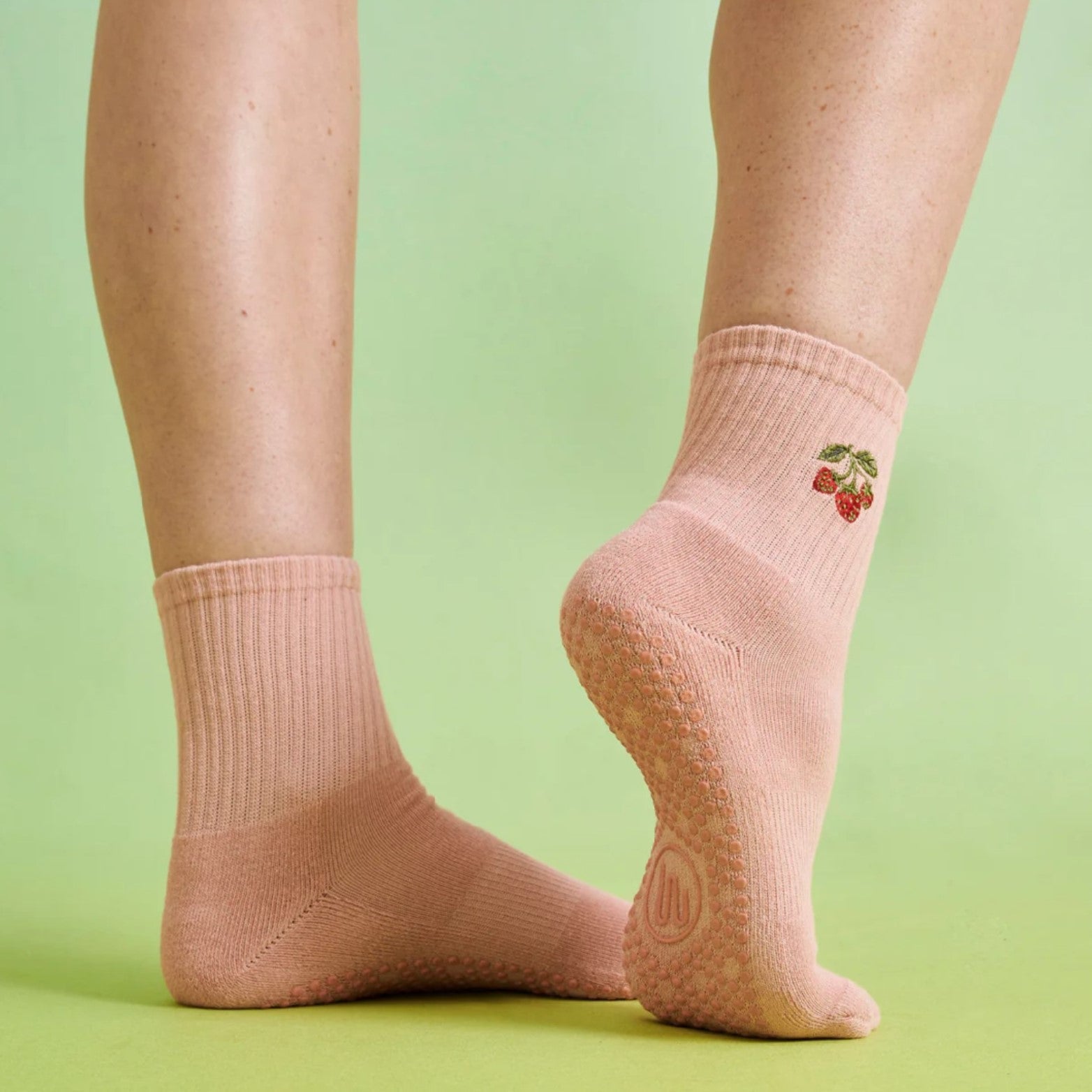 Crew Grip Socks - Strawberry Patch (Barre / Pilates)