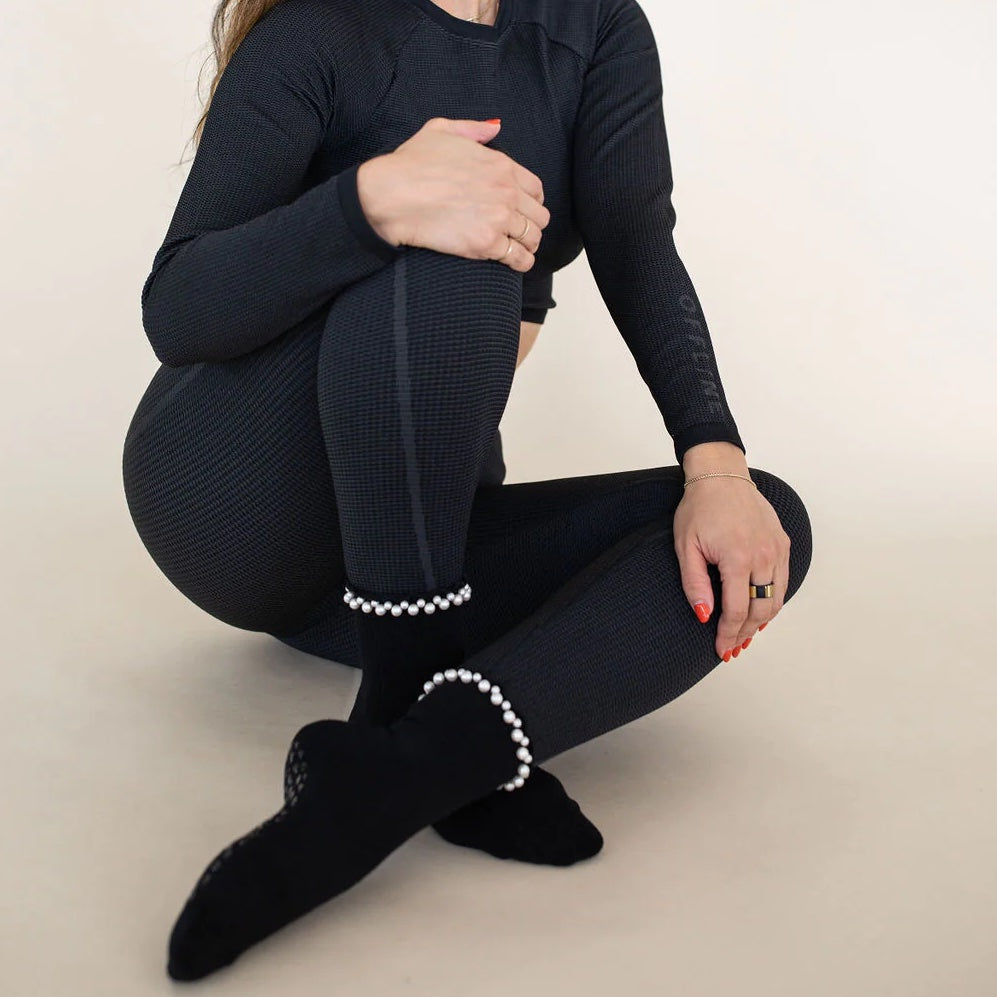 Pretty In Pearls - Crew Grip Sock (Barre / Pilates)