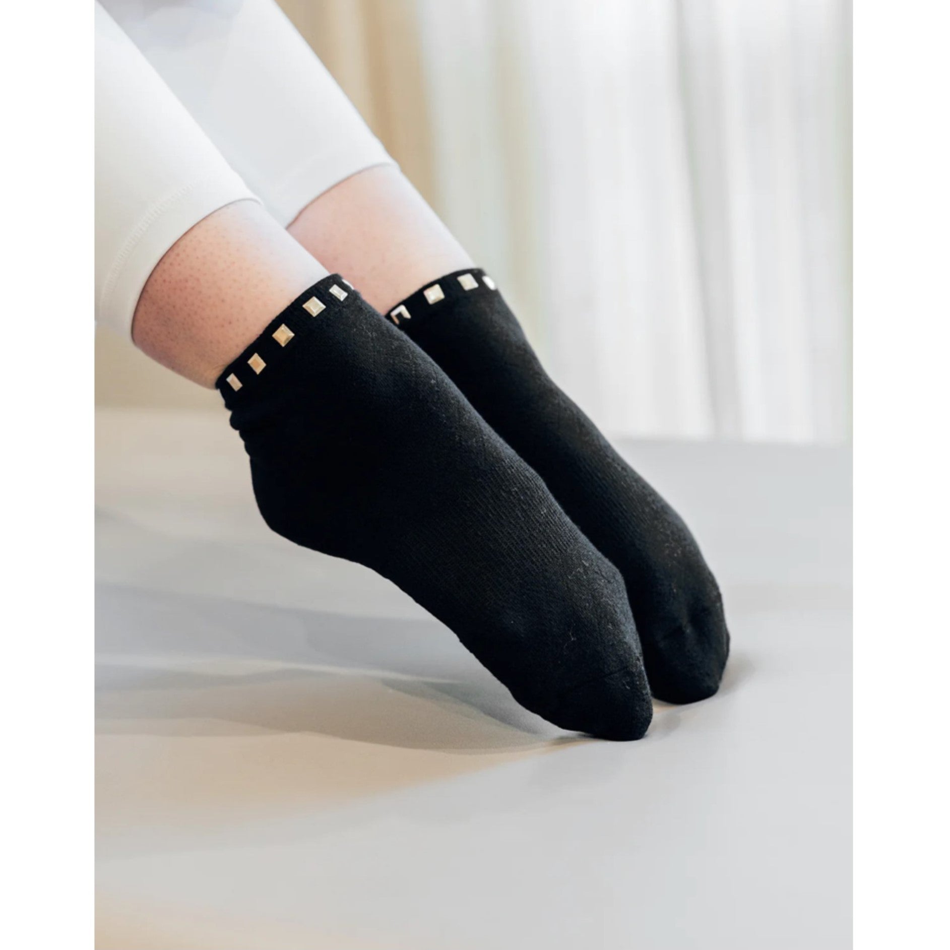 Studded Ankle - Grip Sock (Barre / Pilates)