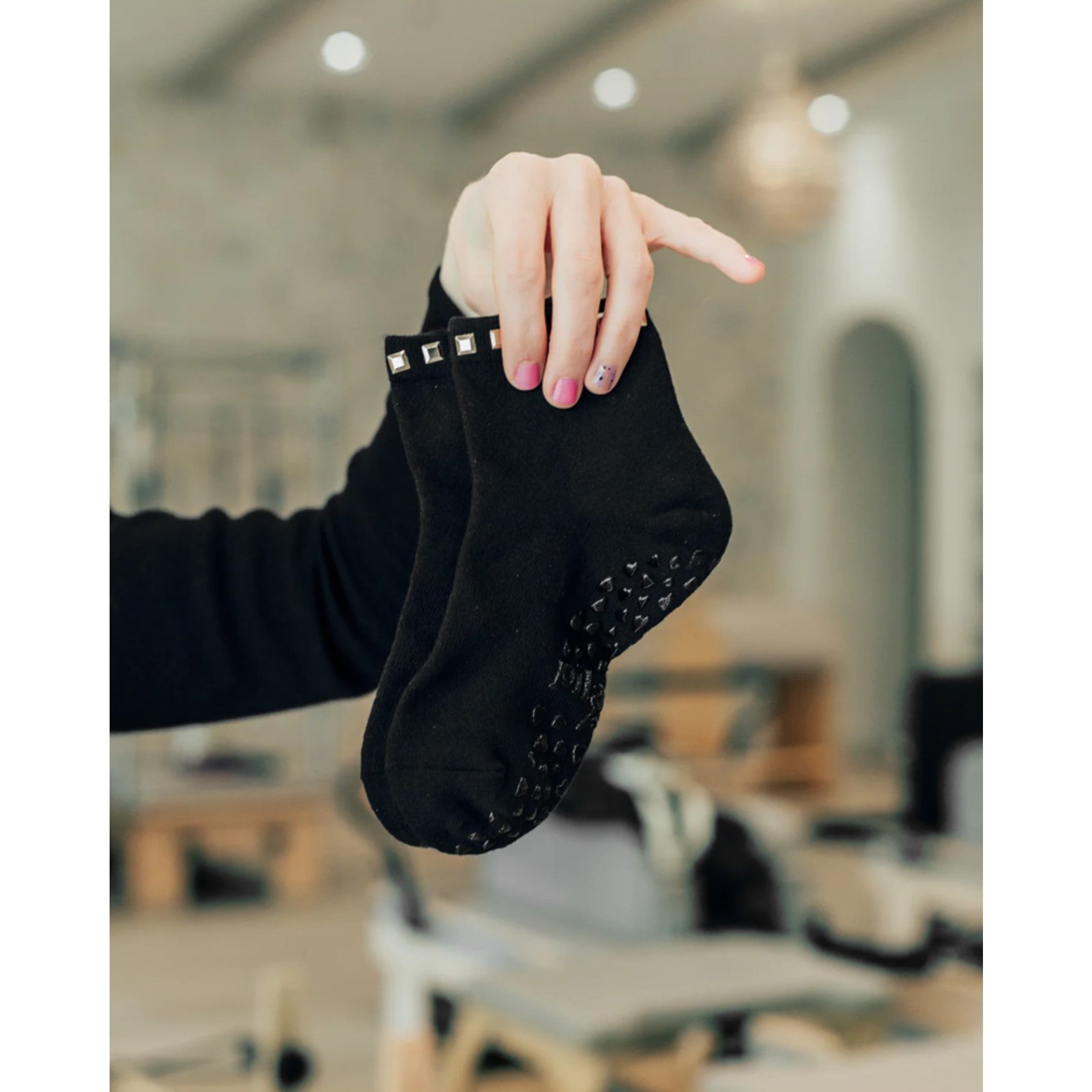 Studded Ankle - Grip Sock (Barre / Pilates)