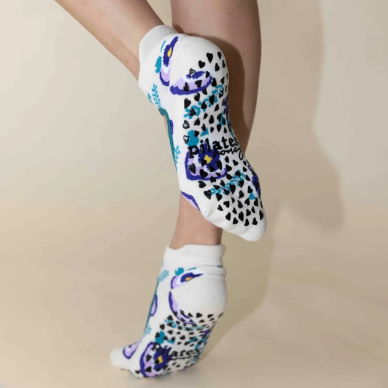 Purple Pansy - Mary Jane - Grip Sock (Barre / Pilates)