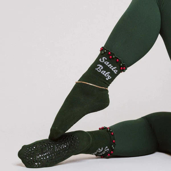 Santa Baby Ruffle Pearl - Crew Grip Sock (Barre / Pilates)