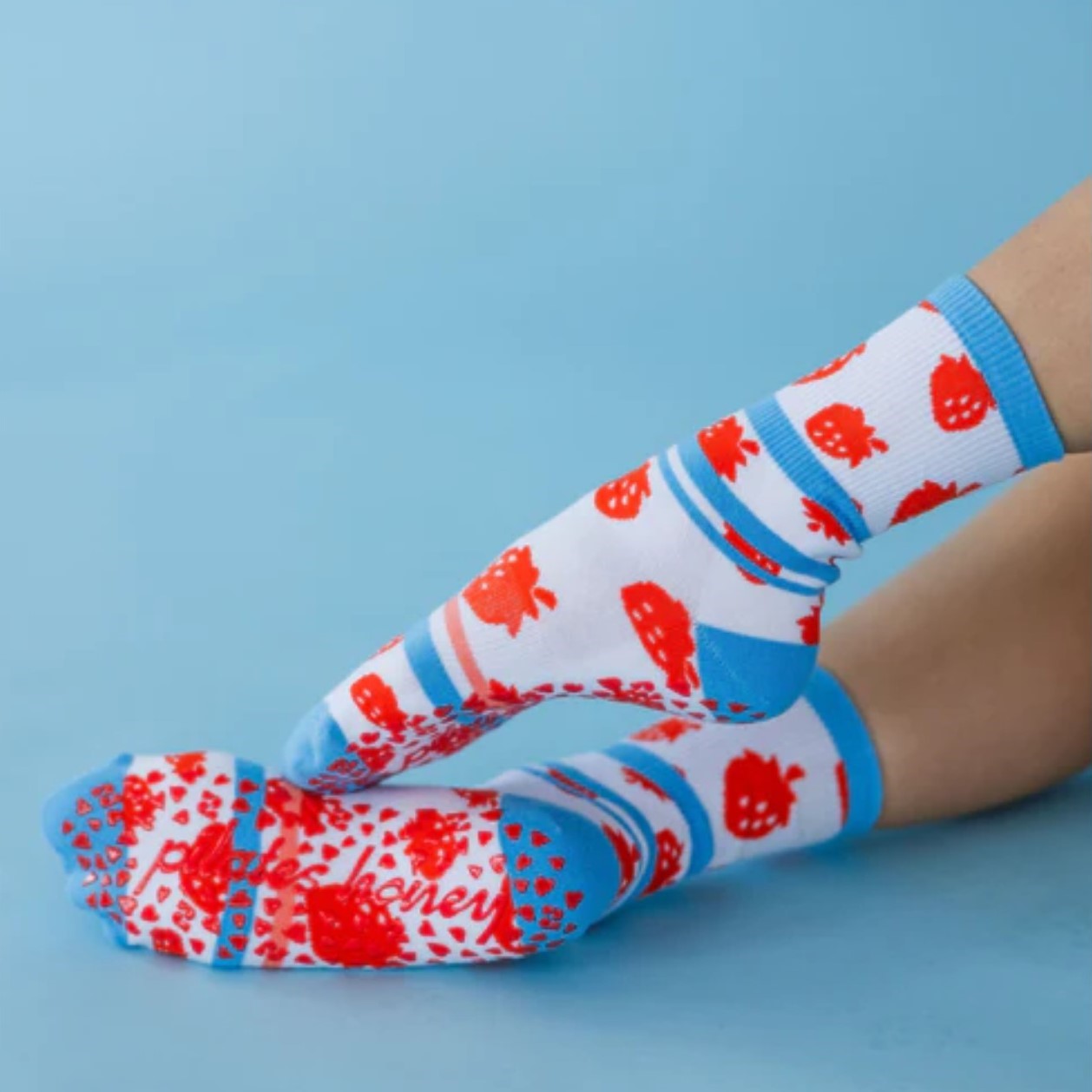 Summer Berries Crew Grip Sock (Barre / Pilates)