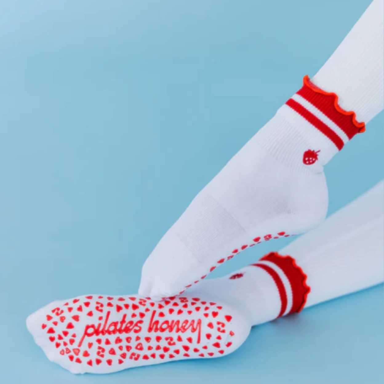 Sweet Stripe Shorty Ruffle Crew - Crew Grip Sock (Barre / Pilates)