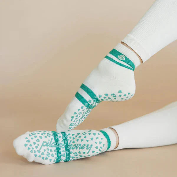 Verde Marinal - Crew Grip Sock (Barre / Pilates)