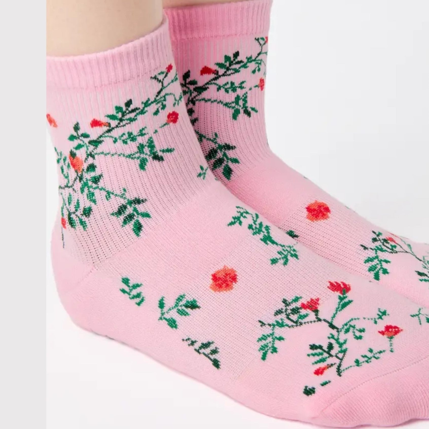 Rose Garden Ankle Grip Socks - (Barre/Pilates)