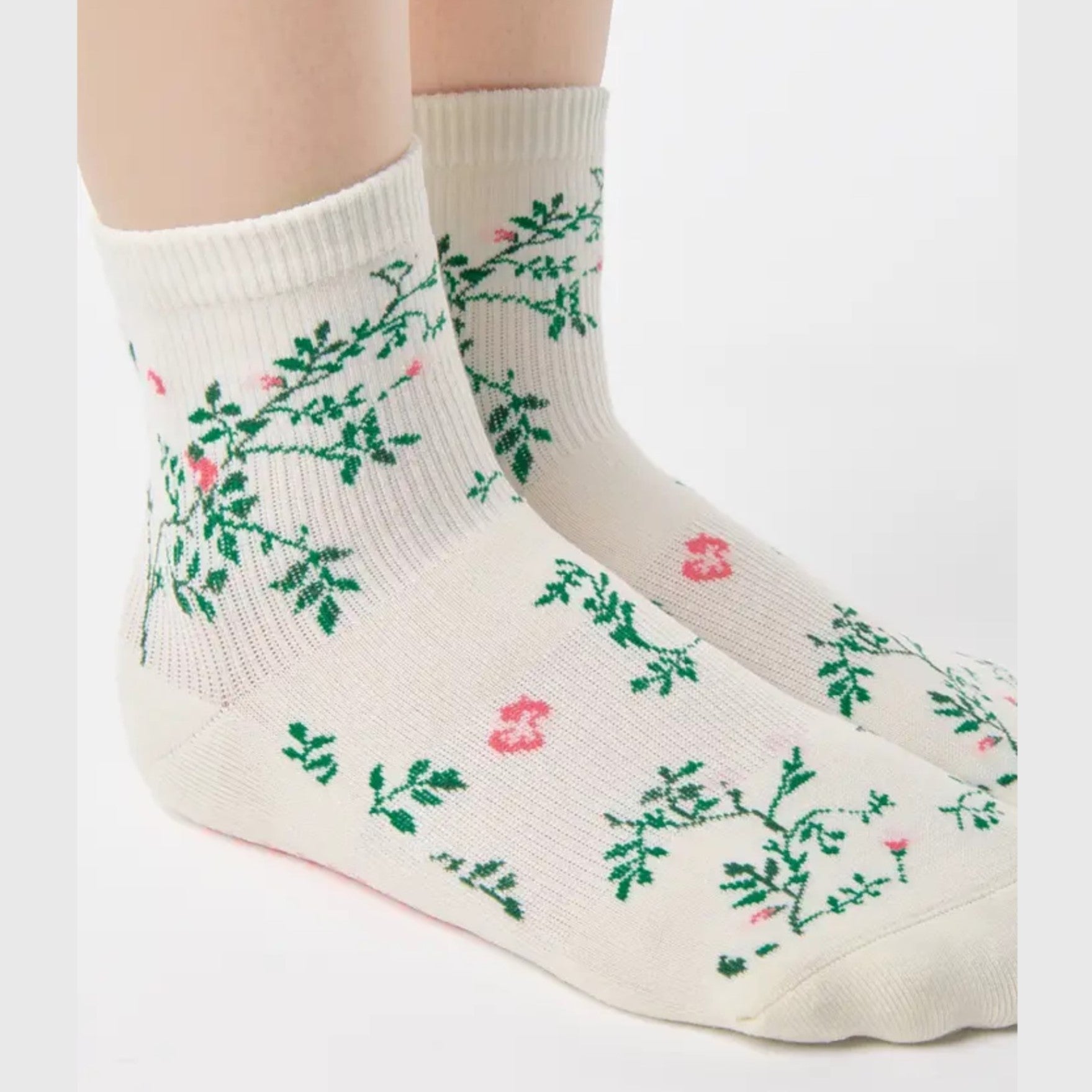 Rose Garden Ankle Grip Socks - (Barre/Pilates)