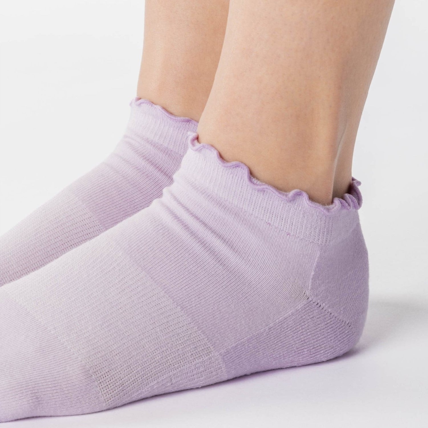 Ruffle Ankle Grip Socks - Barre/Pilates