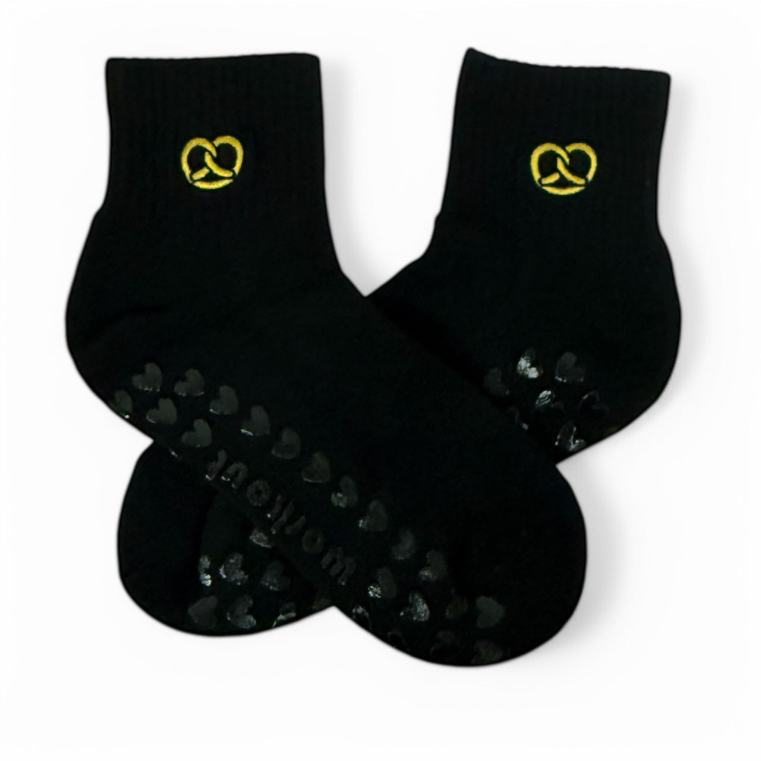 Pretzel - Embroidered Ankle Grip Socks