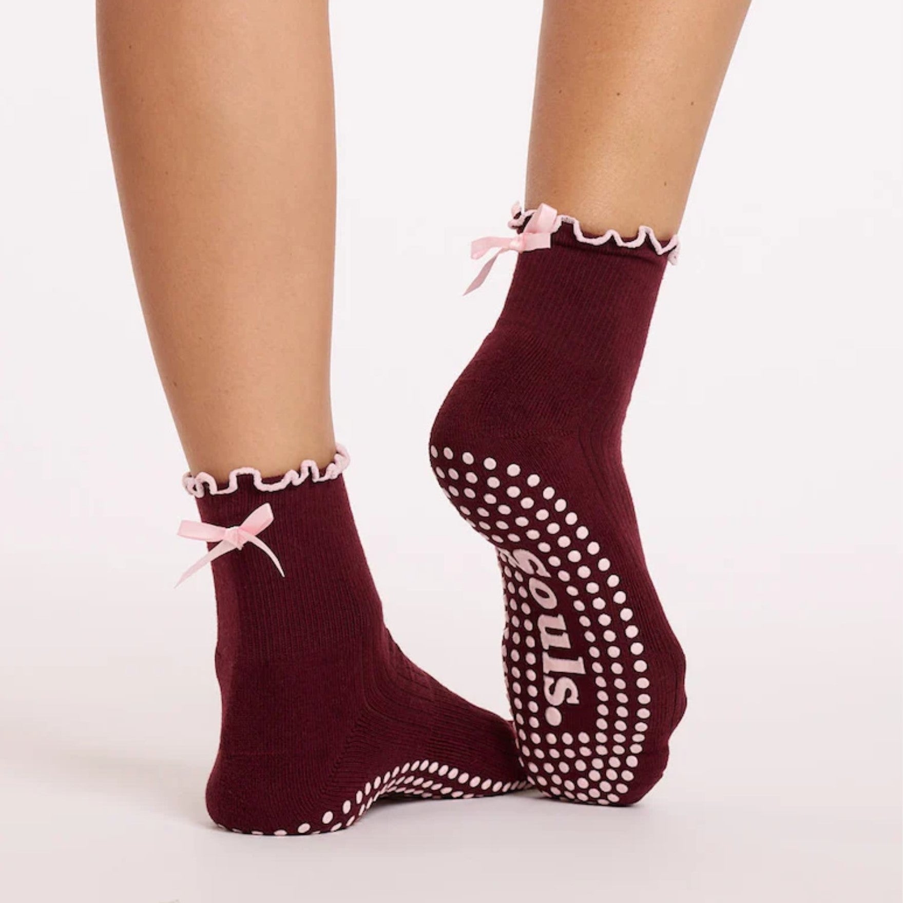 Ruffle Bow Grip Socks (Barre / Pilates)
